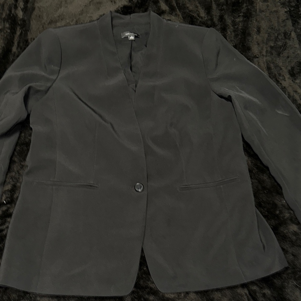 Ann Taylor Black Single-Button Tailored Blazer